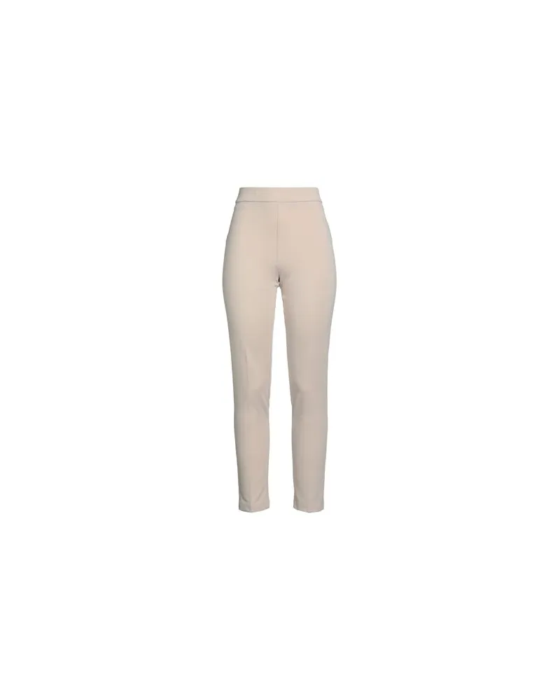 Boutique de la Femme HOSEN & RÖCKE - Hosenauf YOOX.COM Beige