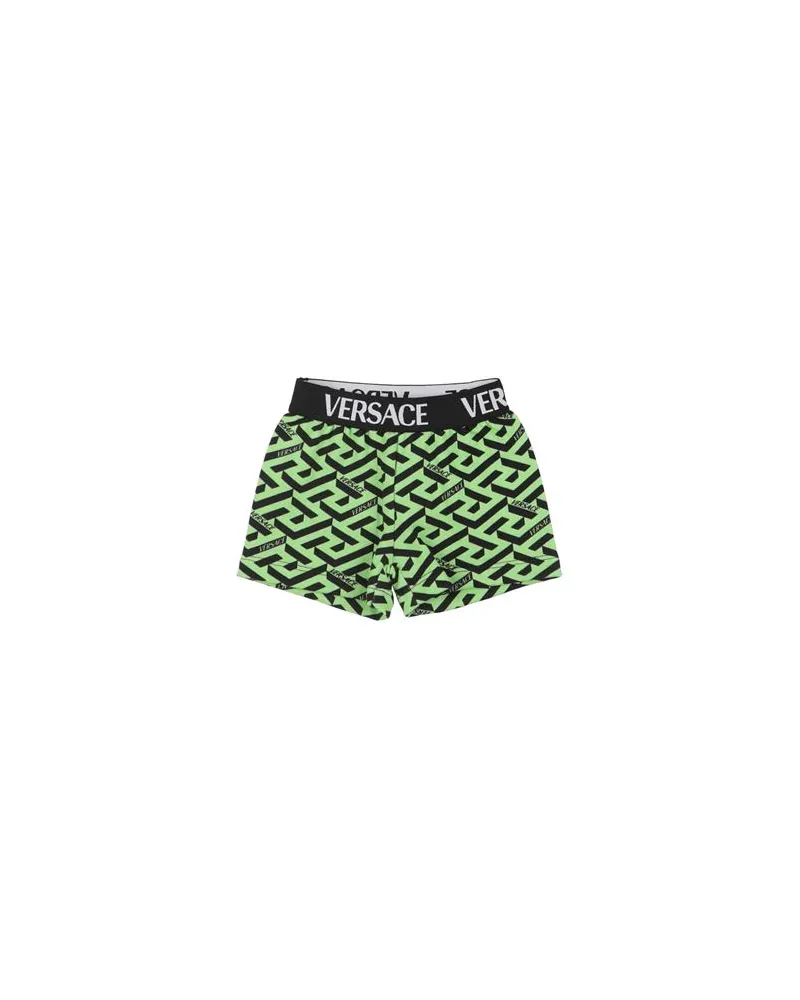 Versace HOSEN & RÖCKE - Shorts & Bermudashortsauf YOOX.COM Säuregrün