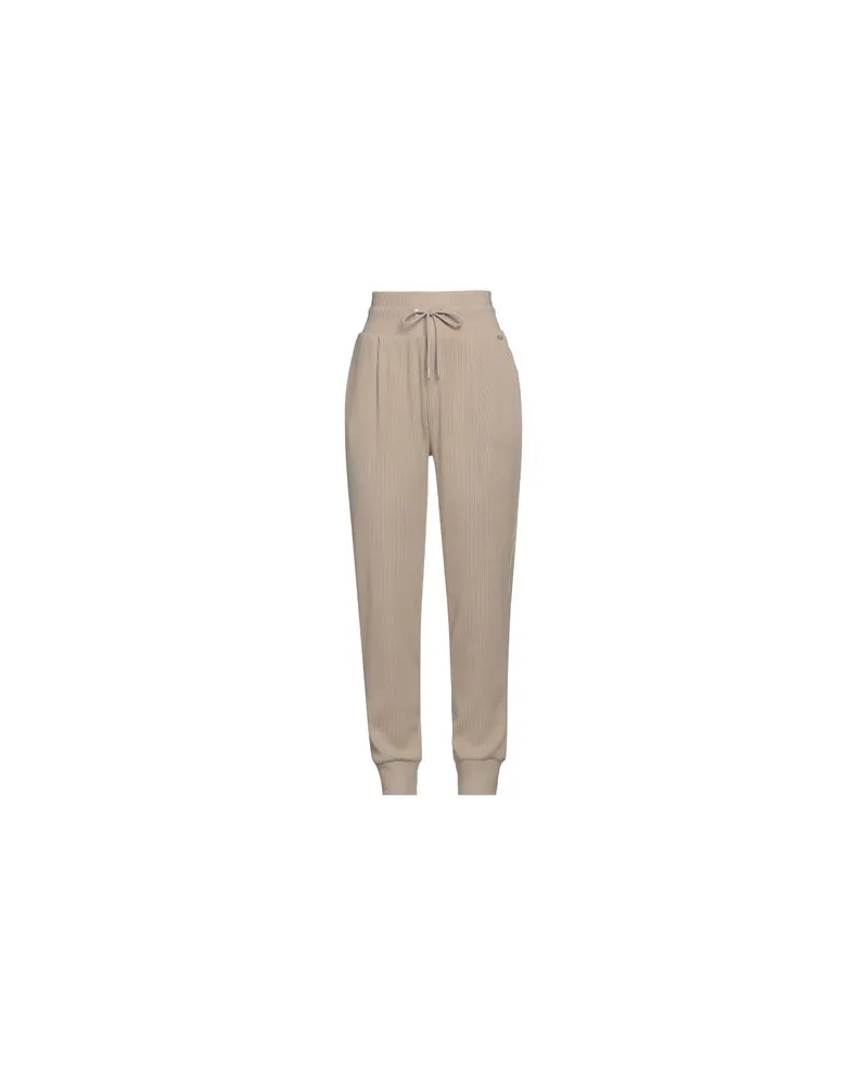 Armani Exchange HOSEN & RÖCKE - Hosenauf YOOX.COM Beige