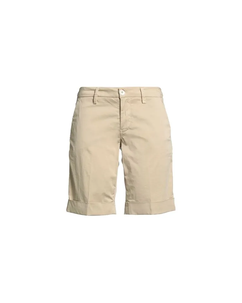 Re-HasH HOSEN & RÖCKE - Shorts & Bermudashortsauf YOOX.COM Beige