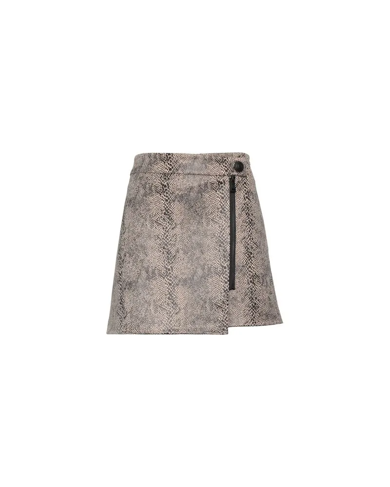 NIKKIE HOSEN & RÖCKE - Miniröckeauf YOOX.COM Khaki