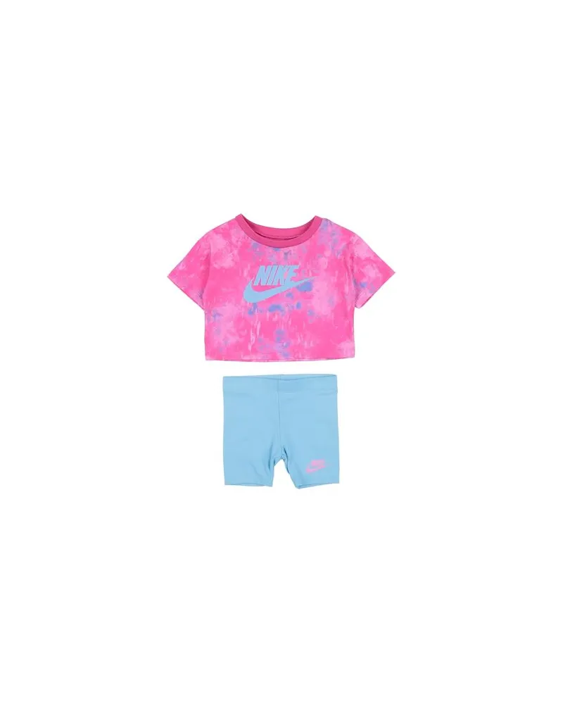 Nike BOXY TEE & BIKE SHORT  - NEUGEBORENE - Babykleidung-Setsauf YOOX.COM Fuchsia