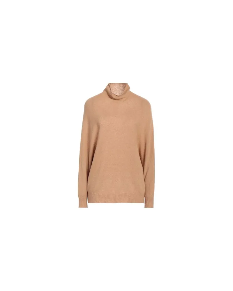 Fabiana Filippi STRICKWAREN - Rollkragenpulloverauf YOOX.COM Kamel