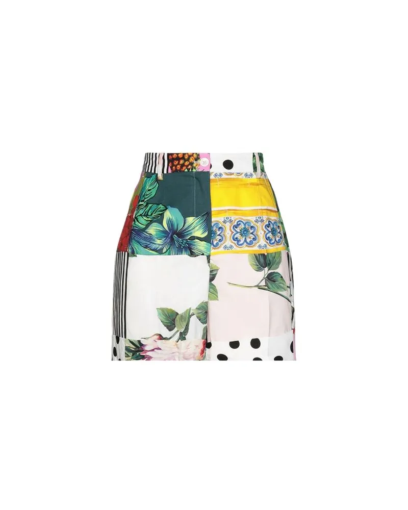Dolce & Gabbana HOSEN & RÖCKE - Shorts & Bermudashortsauf YOOX.COM Weiß