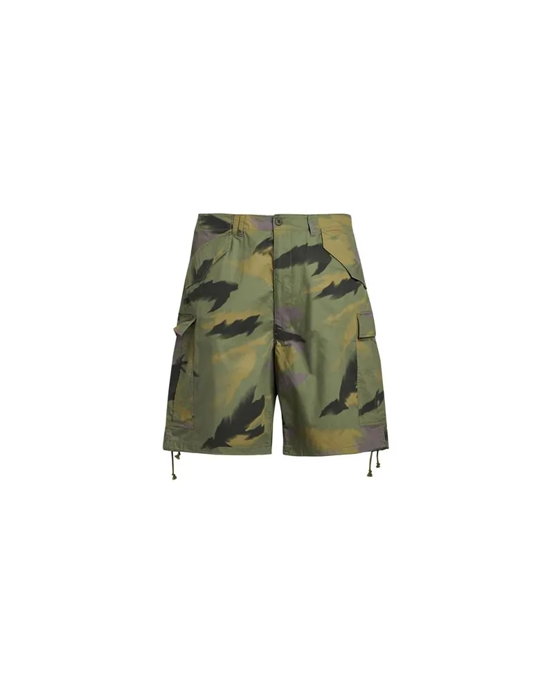 Spiewak HOSEN & RÖCKE - Shorts & Bermudashortsauf YOOX.COM Militärgrün