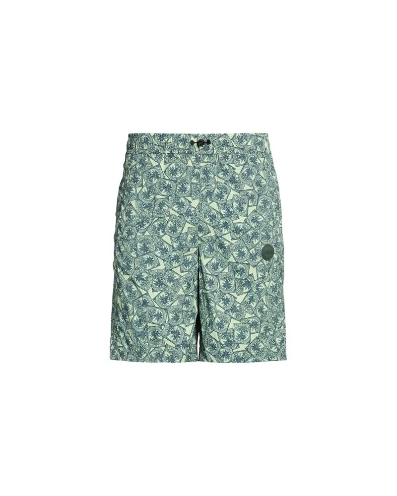 Colmar HOSEN & RÖCKE - Shorts & Bermudashortsauf YOOX.COM Säuregrün