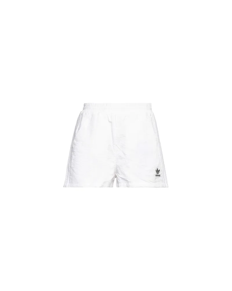adidas HOSEN & RÖCKE - Shorts & Bermudashortsauf YOOX.COM Weiß