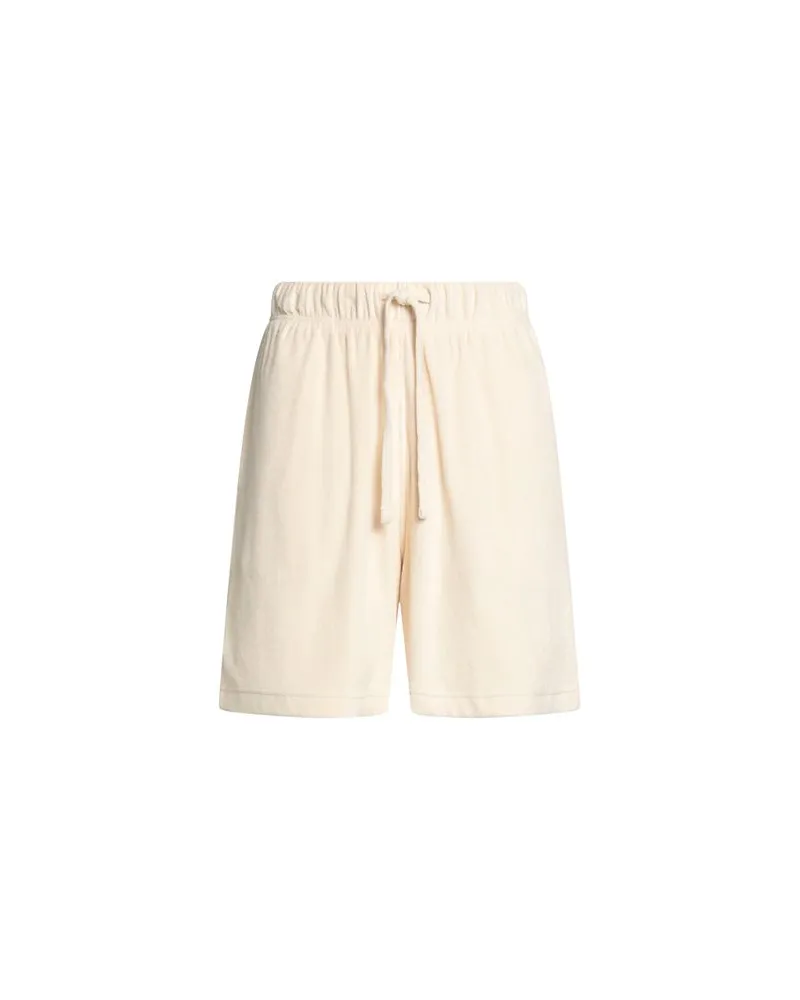 Burberry HOSEN & RÖCKE - Shorts & Bermudashortsauf YOOX.COM Cremeweiß