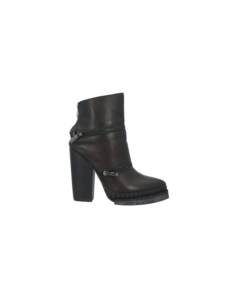 Jeffrey Campbell SCHUHE - Stiefelettenauf YOOX.COM Schwarz