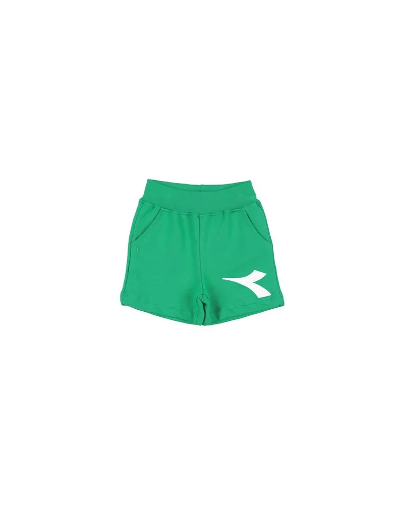 Diadora HOSEN & RÖCKE - Shorts & Bermudashortsauf YOOX.COM Grün