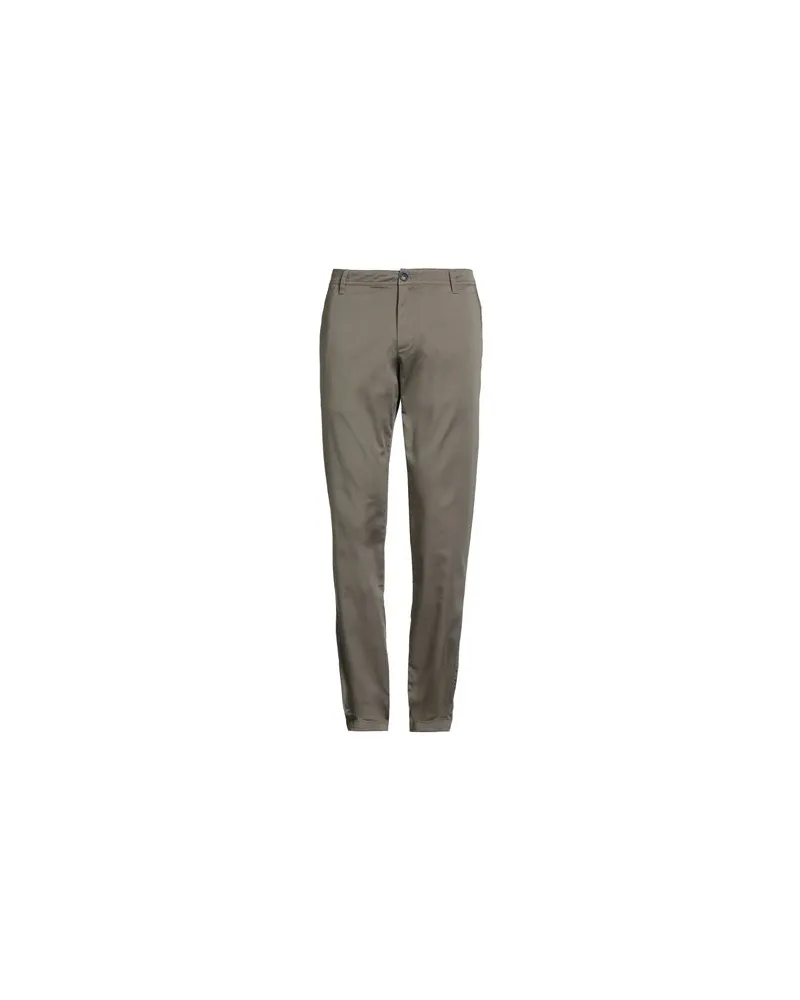 Armani Exchange HOSEN & RÖCKE - Hosenauf YOOX.COM Militärgrün