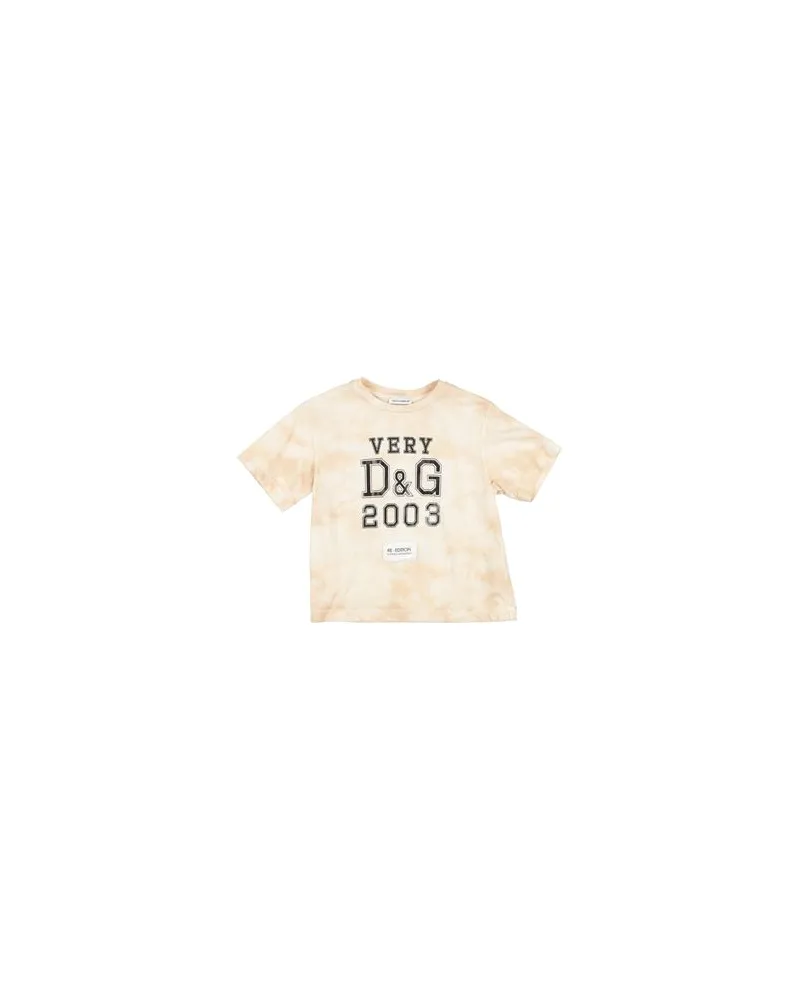 Dolce & Gabbana TOPS - T-shirtsauf YOOX.COM Beige