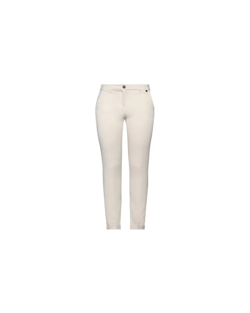 Brebis Noir HOSEN & RÖCKE - Hosenauf YOOX.COM Beige