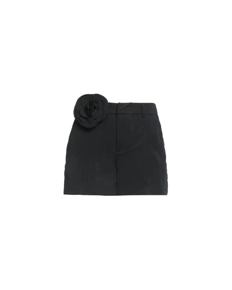 Blumarine HOSEN & RÖCKE - Shorts & Bermudashortsauf YOOX.COM Schwarz