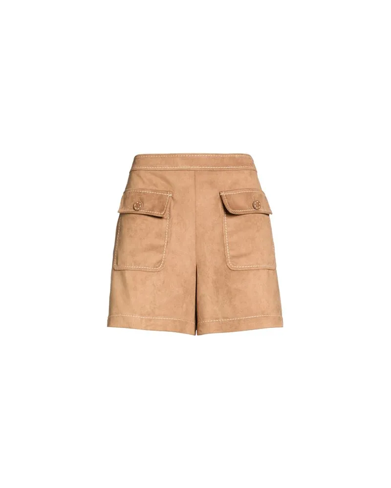 Moschino HOSEN & RÖCKE - Shorts & Bermudashortsauf YOOX.COM Kamel