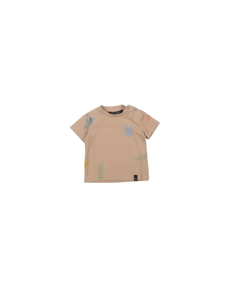 Daniele Alessandrini TOPS - T-shirtsauf YOOX.COM Kamel