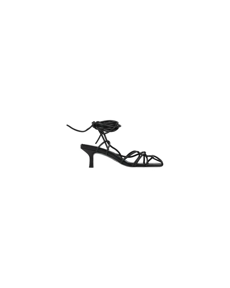 Liviana Conti SCHUHE - Sandalenauf YOOX.COM Schwarz