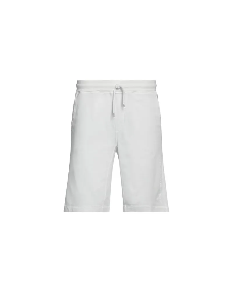 C.P. Company HOSEN & RÖCKE - Shorts & Bermudashortsauf YOOX.COM Hellgrau