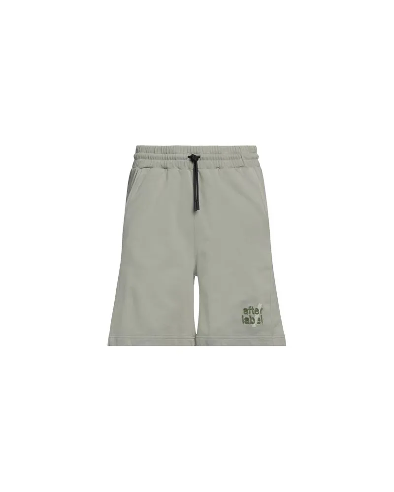 AFTER/LABEL HOSEN & RÖCKE - Shorts & Bermudashortsauf YOOX.COM Salbeigrün