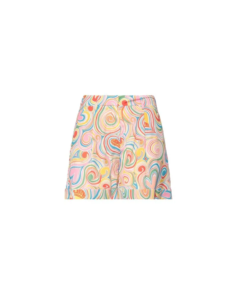 Moschino HOSEN & RÖCKE - Shorts & Bermudashortsauf YOOX.COM Gelb