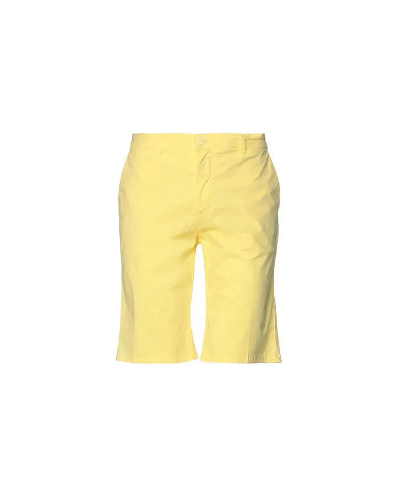 Liu Jo HOSEN & RÖCKE - Shorts & Bermudashortsauf YOOX.COM Pastellgelb