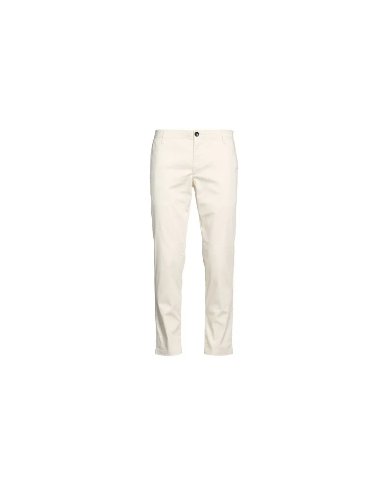 Armani Exchange HOSEN & RÖCKE - Hosenauf YOOX.COM Elfenbein