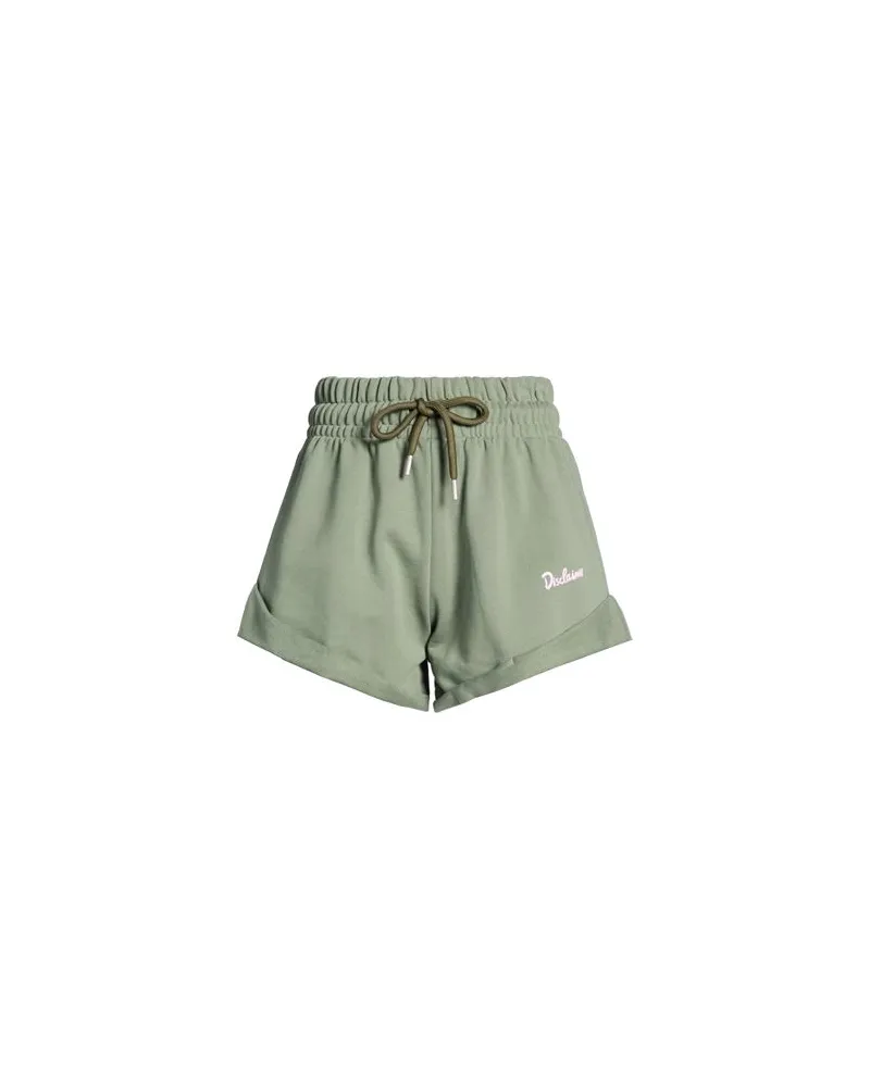 DISCLAIMER HOSEN & RÖCKE - Shorts & Bermudashortsauf YOOX.COM Salbeigrün