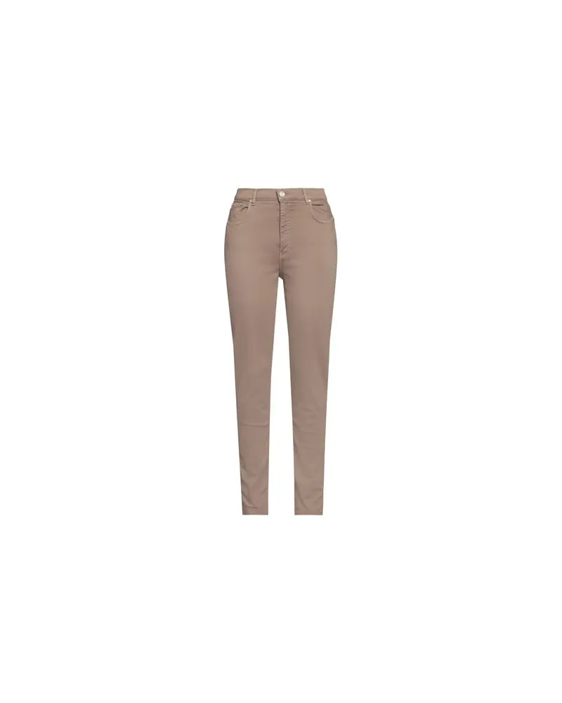 Trussardi HOSEN & RÖCKE - Jeanshosenauf YOOX.COM Hellbraun