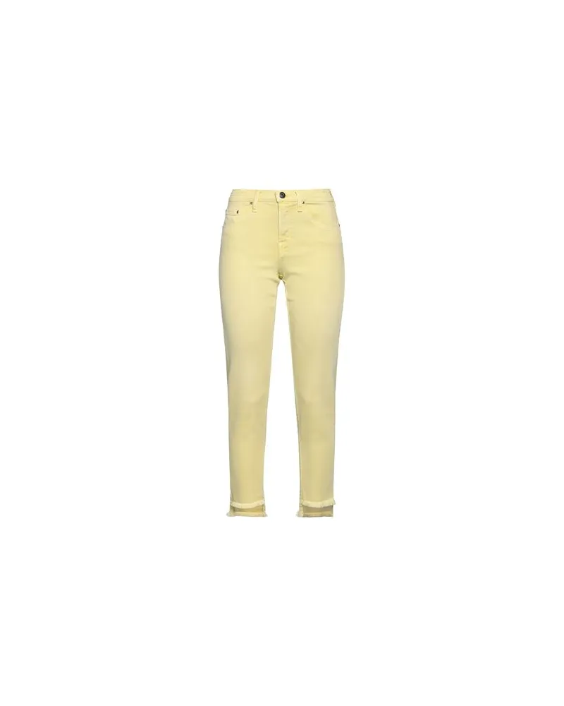 Jacob Cohën HOSEN & RÖCKE - Jeanshosenauf YOOX.COM Pastellgelb