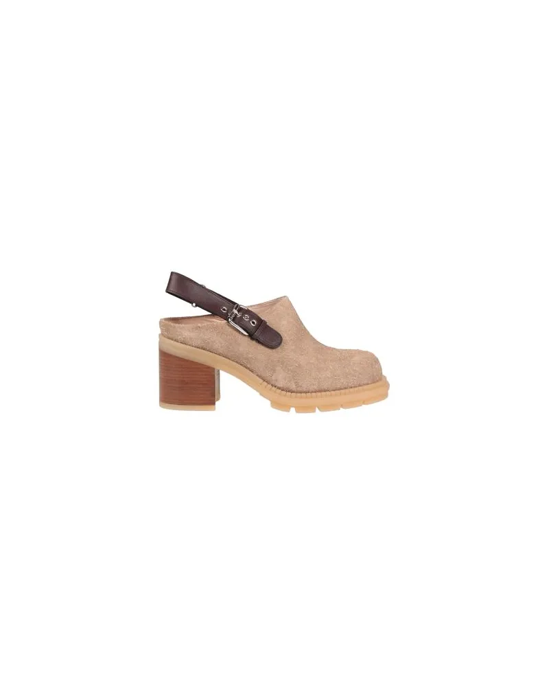 Attilio Giusti Leombruni SCHUHE - Mules & Clogsauf YOOX.COM Beige