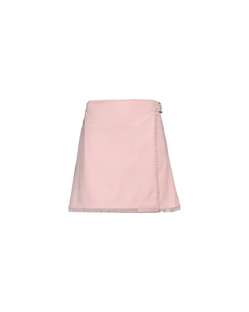 Burberry HOSEN & RÖCKE - Miniröckeauf YOOX.COM Hellrosa