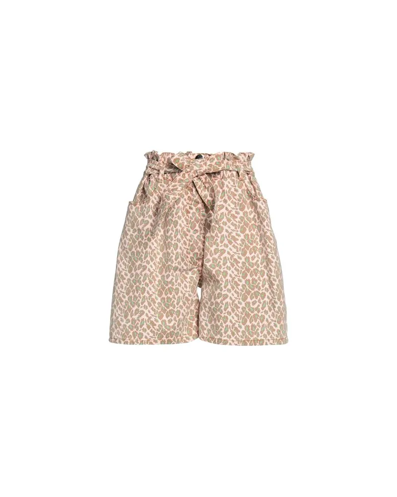 Simona Corsellini HOSEN & RÖCKE - Shorts & Bermudashortsauf YOOX.COM Hellrosa