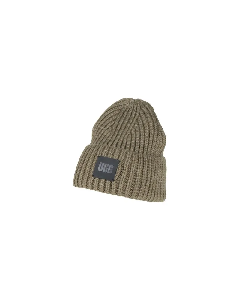 UGG CHUNKY RIB BEANIE - ACCESSOIRES - Mützen & Hüteauf YOOX.COM Militärgrün
