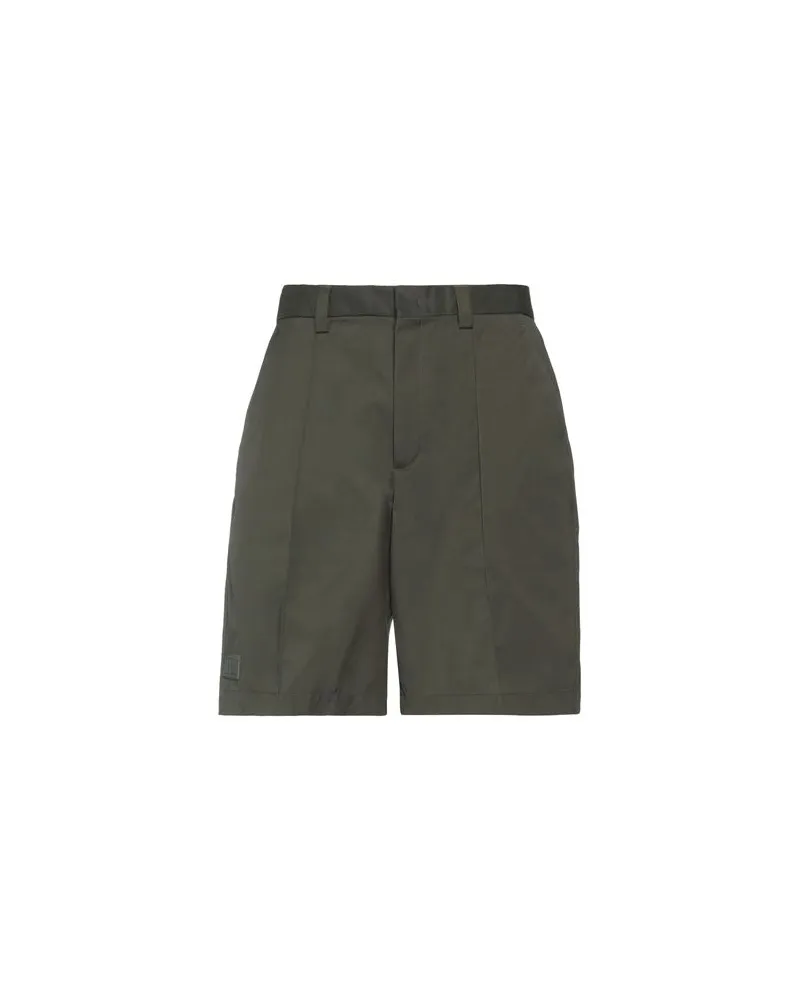 Valentino Garavani HOSEN & RÖCKE - Shorts & Bermudashortsauf YOOX.COM Militärgrün