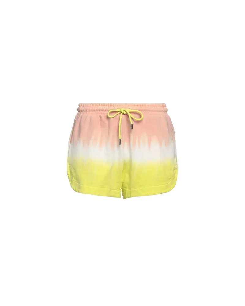 ATM HOSEN & RÖCKE - Shorts & Bermudashortsauf YOOX.COM Gelb