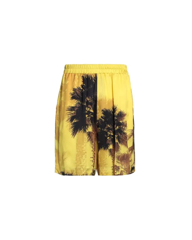 Laneus HOSEN & RÖCKE - Shorts & Bermudashortsauf YOOX.COM Gelb