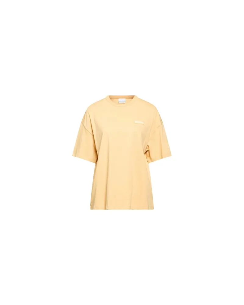 Columbia Sportswear Company TOPS - T-shirtsauf YOOX.COM Sand