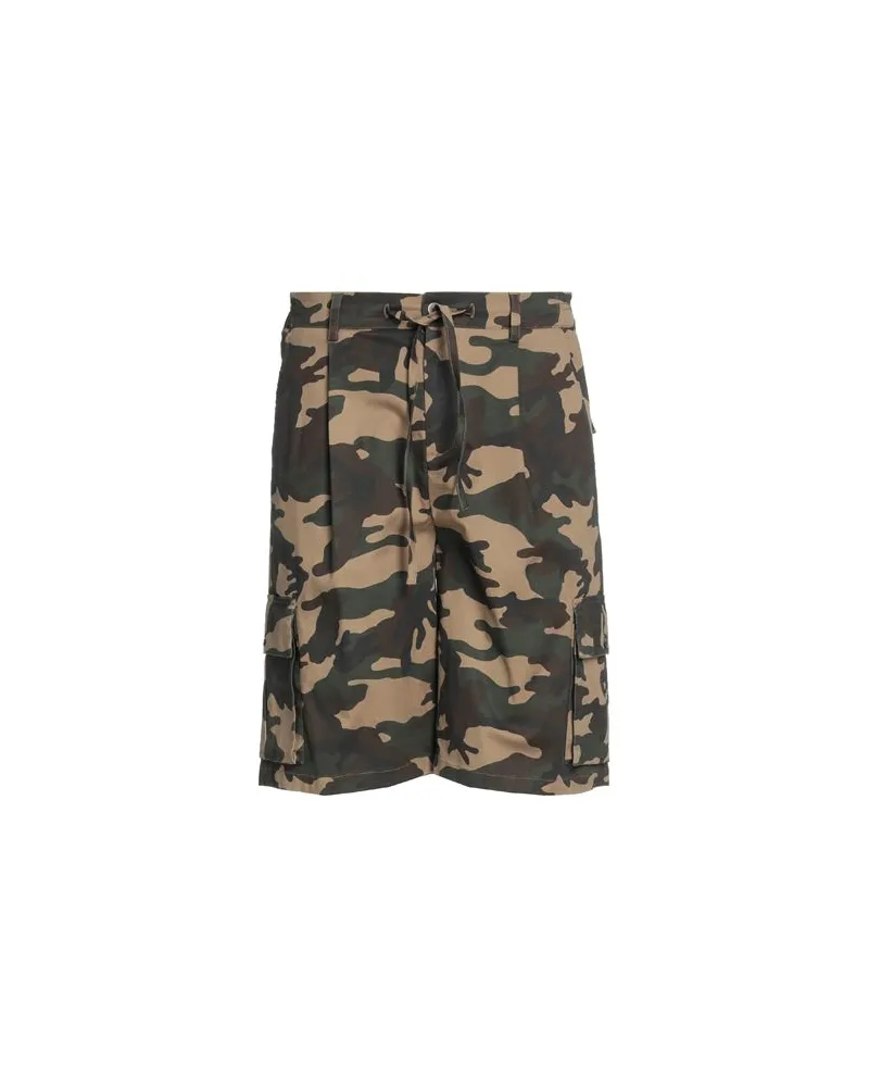 Daniele Alessandrini HOSEN & RÖCKE - Shorts & Bermudashortsauf YOOX.COM Militärgrün