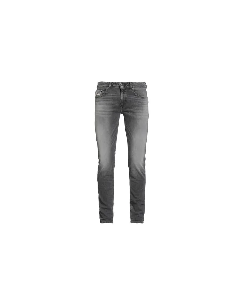 Diesel HOSEN & RÖCKE - Jeanshosenauf YOOX.COM Schwarz