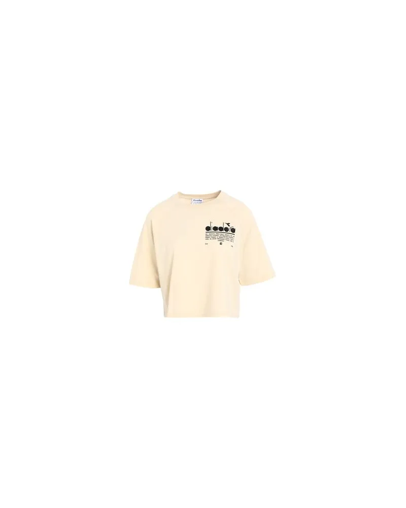 Diadora L. T-SHIRT SS  MANIFESTO T-SHIRT SS  MANIFESTO - TOPS - T-shirtsauf YOOX.COM Beige