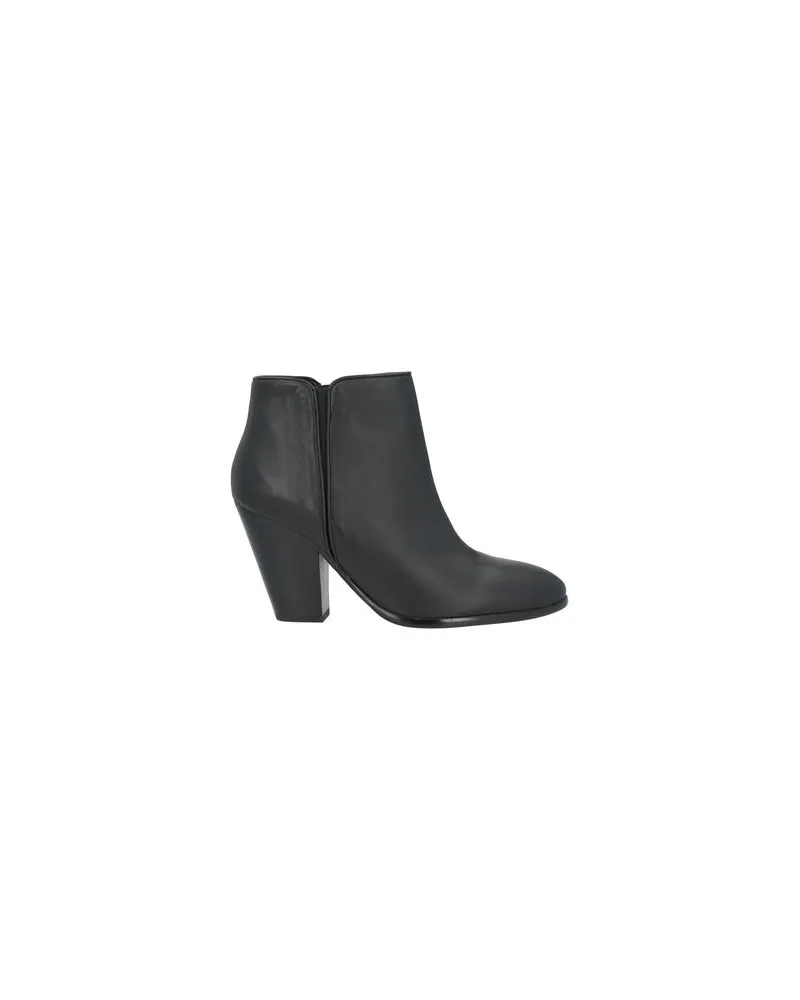 Lola Cruz SCHUHE - Stiefelettenauf YOOX.COM Schwarz