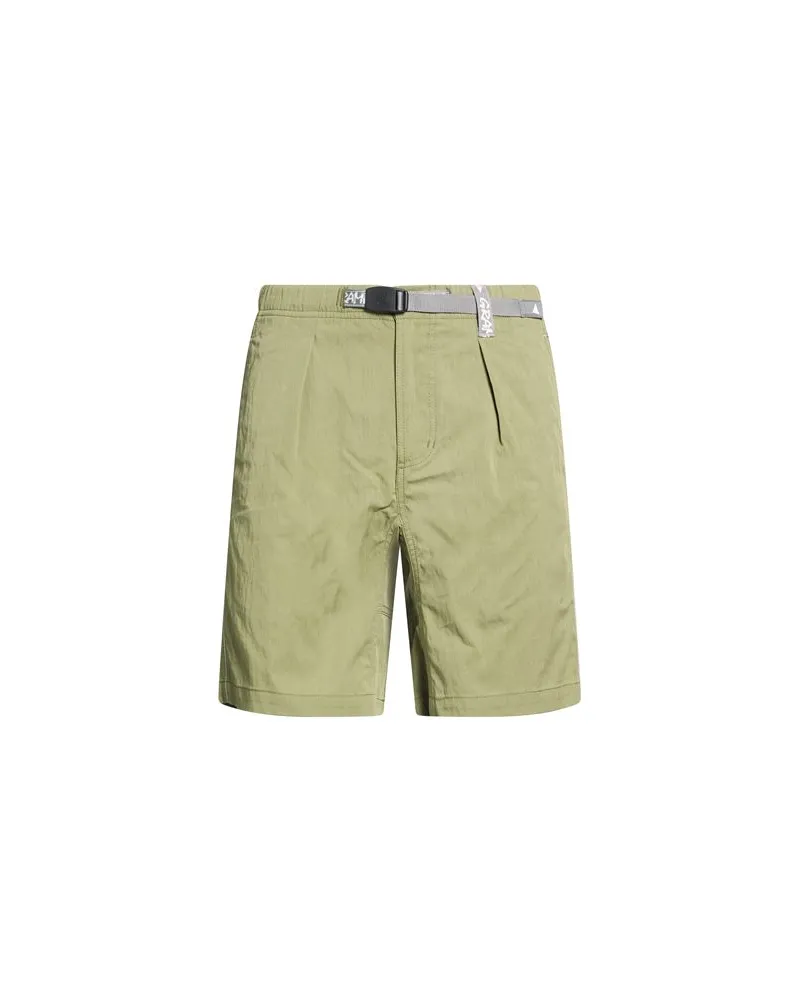 GRAMICCI HOSEN & RÖCKE - Shorts & Bermudashortsauf YOOX.COM Militärgrün