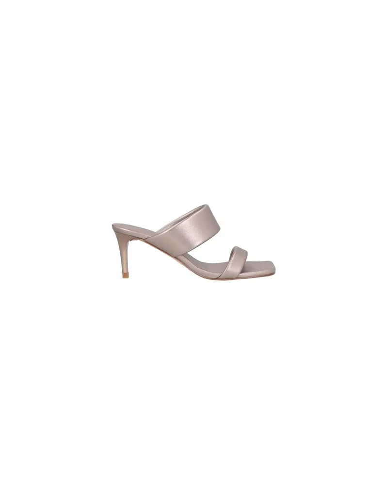 Pedro Garcia SCHUHE - Sandalenauf YOOX.COM Grau