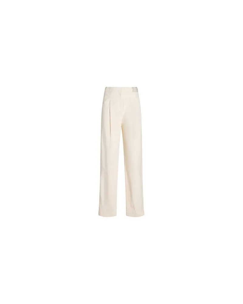 HUGO BOSS HOSEN & RÖCKE - Jeanshosenauf YOOX.COM Elfenbein
