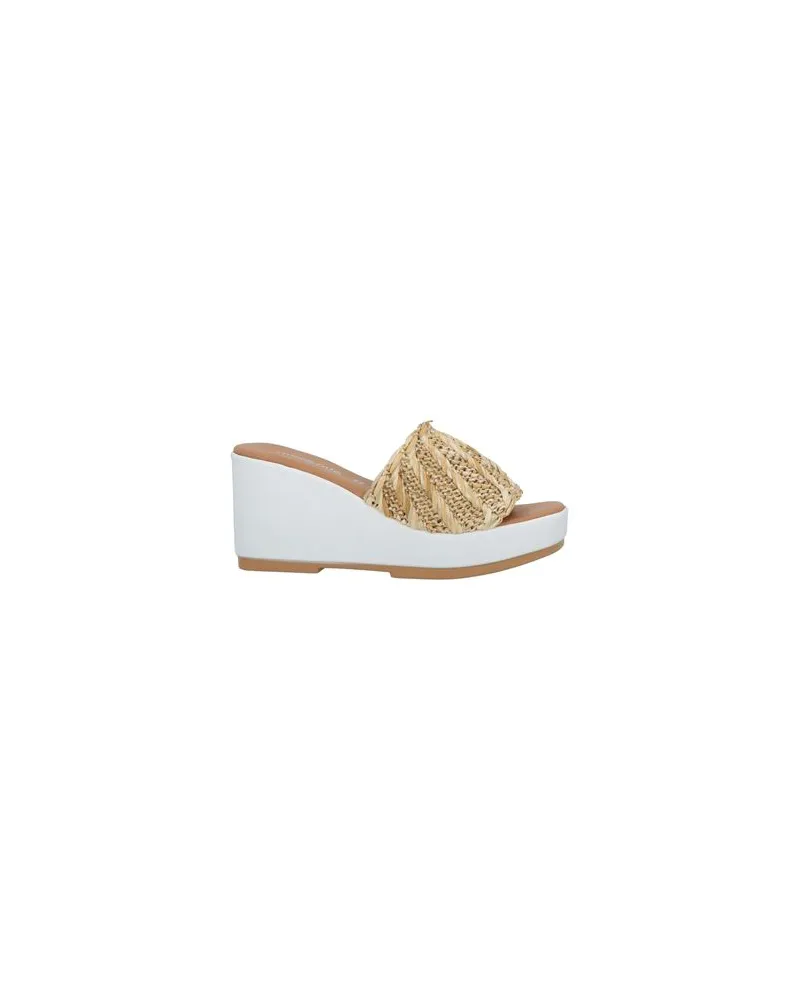 Nila & Nila SCHUHE - Sandalenauf YOOX.COM Sand