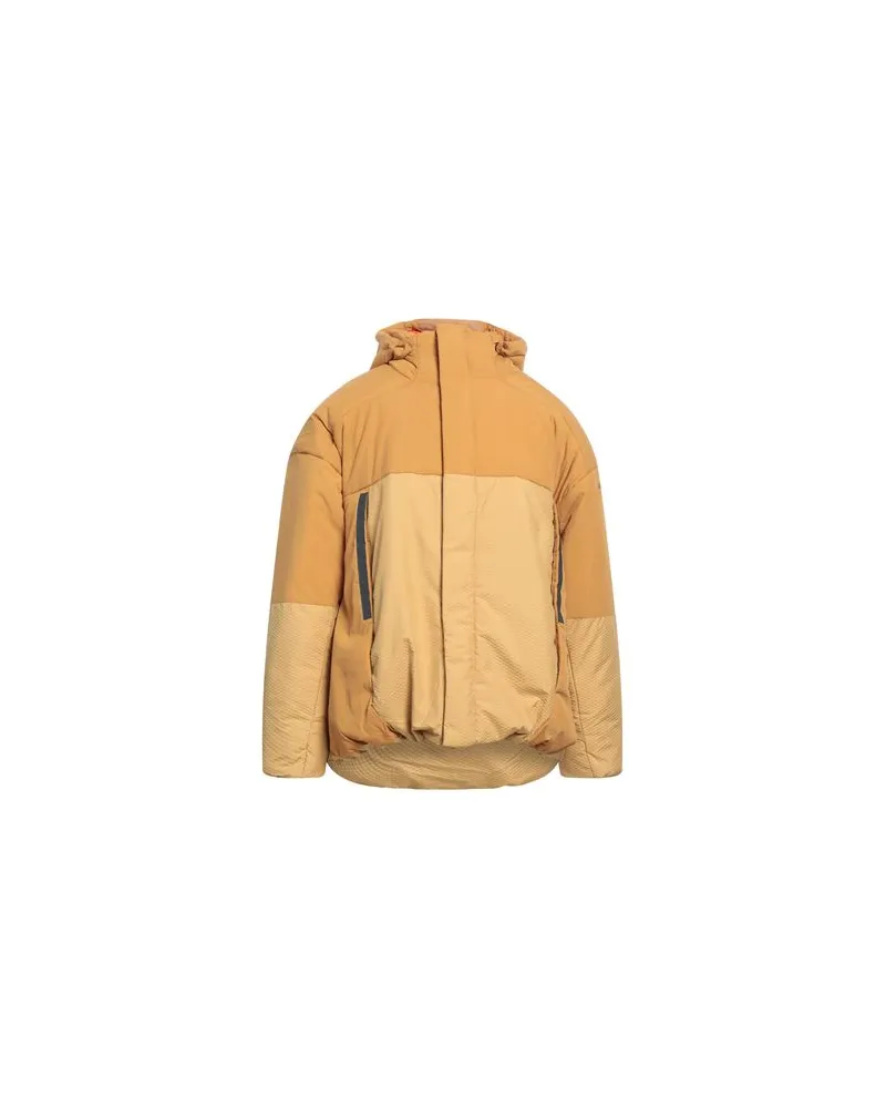 adidas JACKEN & MÄNTEL - Pufferjacken & Daunenjackenauf YOOX.COM Kamel