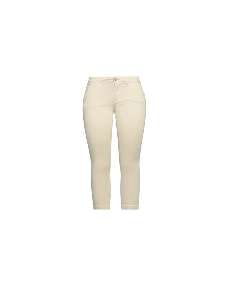 Pepe Jeans HOSEN & RÖCKE - Jeanshosenauf YOOX.COM Sand