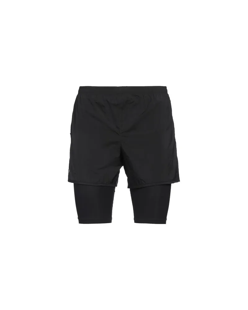 TRUE TRIBE HOSEN & RÖCKE - Shorts & Bermudashortsauf YOOX.COM Schwarz