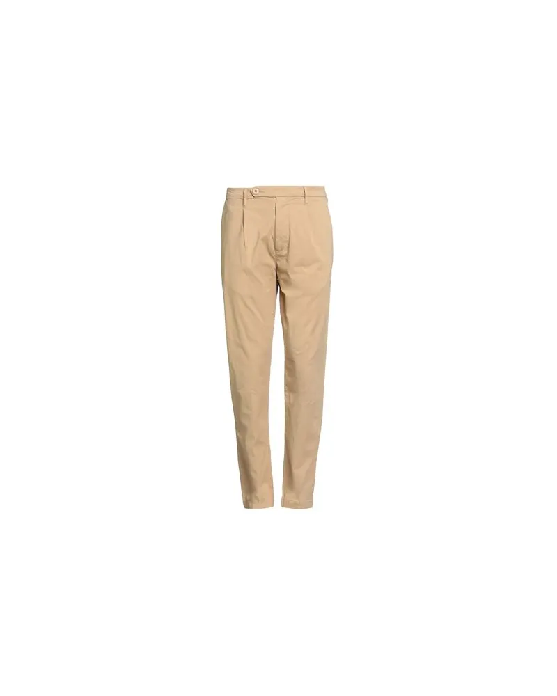 Guess HOSEN & RÖCKE - Hosenauf YOOX.COM Beige