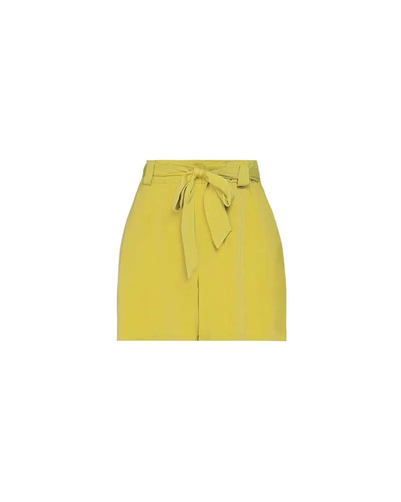 Fracomina HOSEN & RÖCKE - Shorts & Bermudashortsauf YOOX.COM Limettengrün